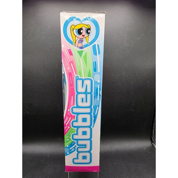 LOL Surprise OMG Powerpuff Girls Bubbles Doll With Accessories - Picture 10 of 12